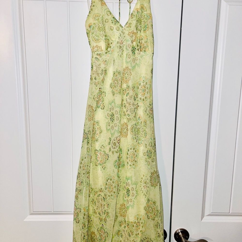 B Smart midi dress size 5-6, like NEW